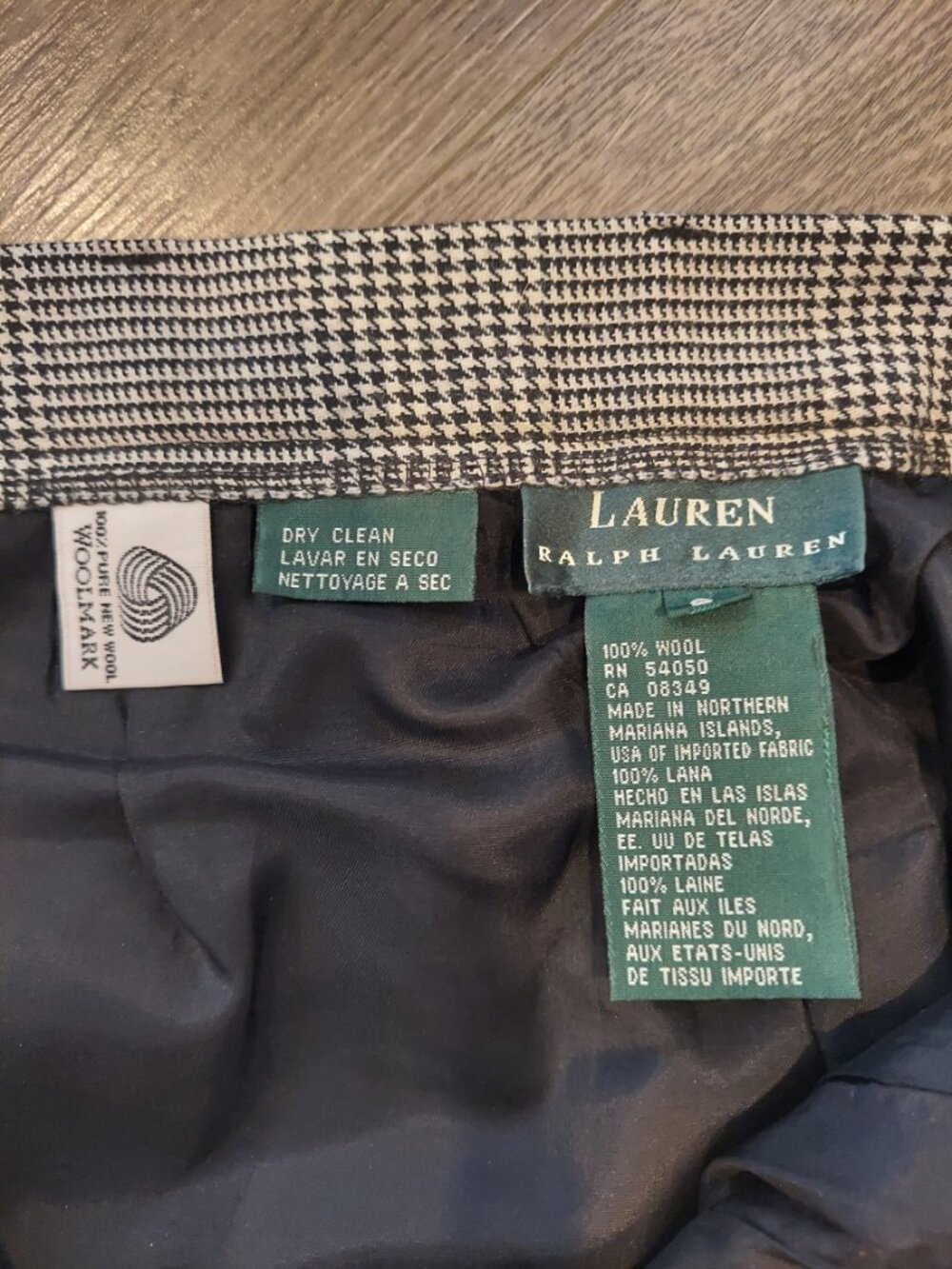 Vintage Lauren Ralph Lauren 100% Wool Trousers - Glen Plaid Pleated Dress Pants - Picture 3 of 12